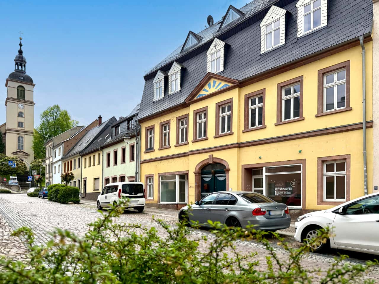 Mehrfamilienhaus in Waldheim – Bild 1