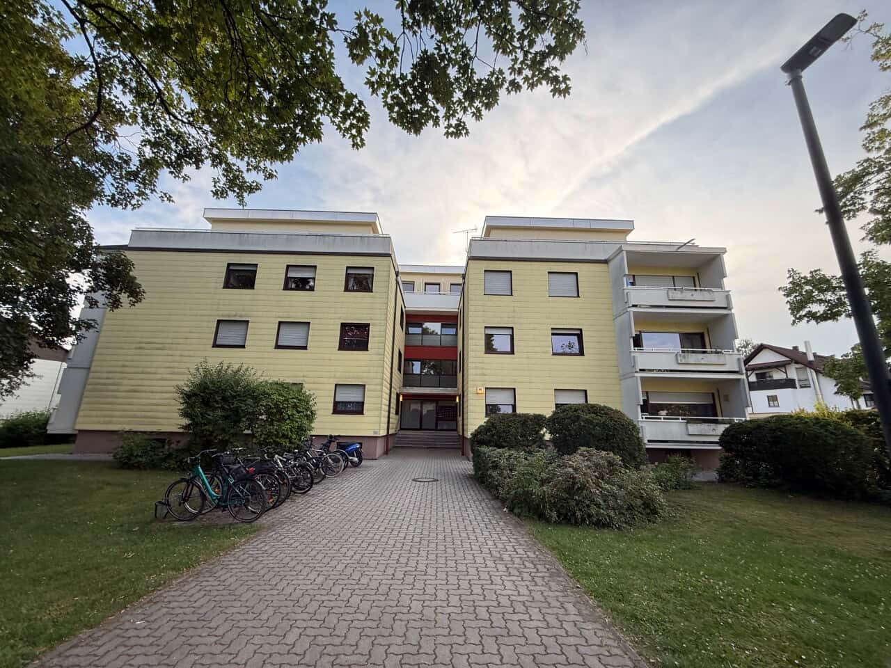 Etagenwohnung in Gröbenzell – Bild 1