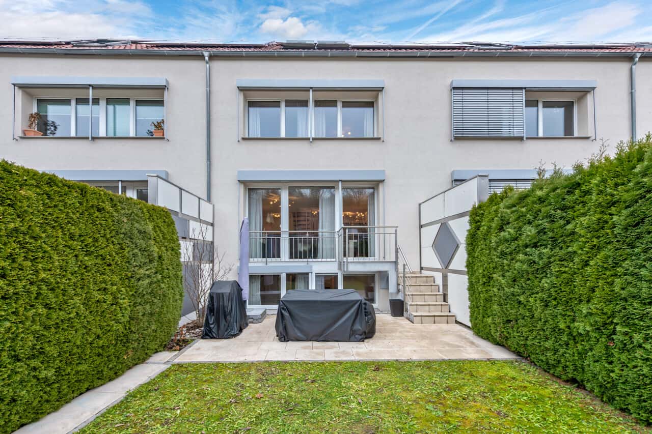 Reihenmittelhaus in Stuttgart – Bild 1