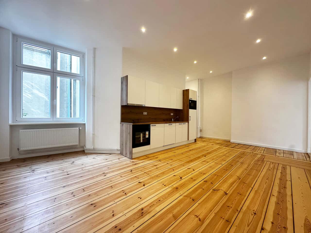 Etagenwohnung in Berlin – Bild 1