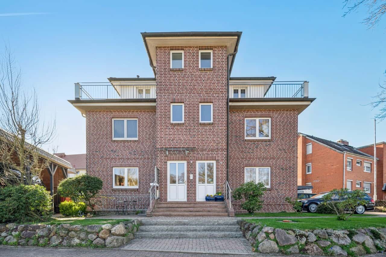 Mehrfamilienhaus in Neu Wulmstorf – Bild 1