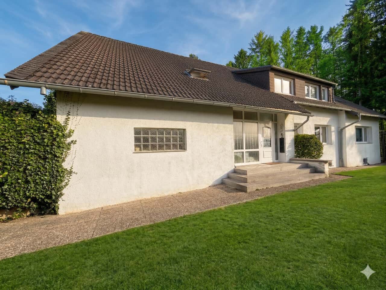 Mehrfamilienhaus in Fischbach – Bild 1