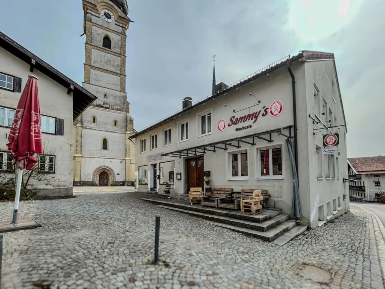 Wohn- und Geschäftshaus in Schnaitsee