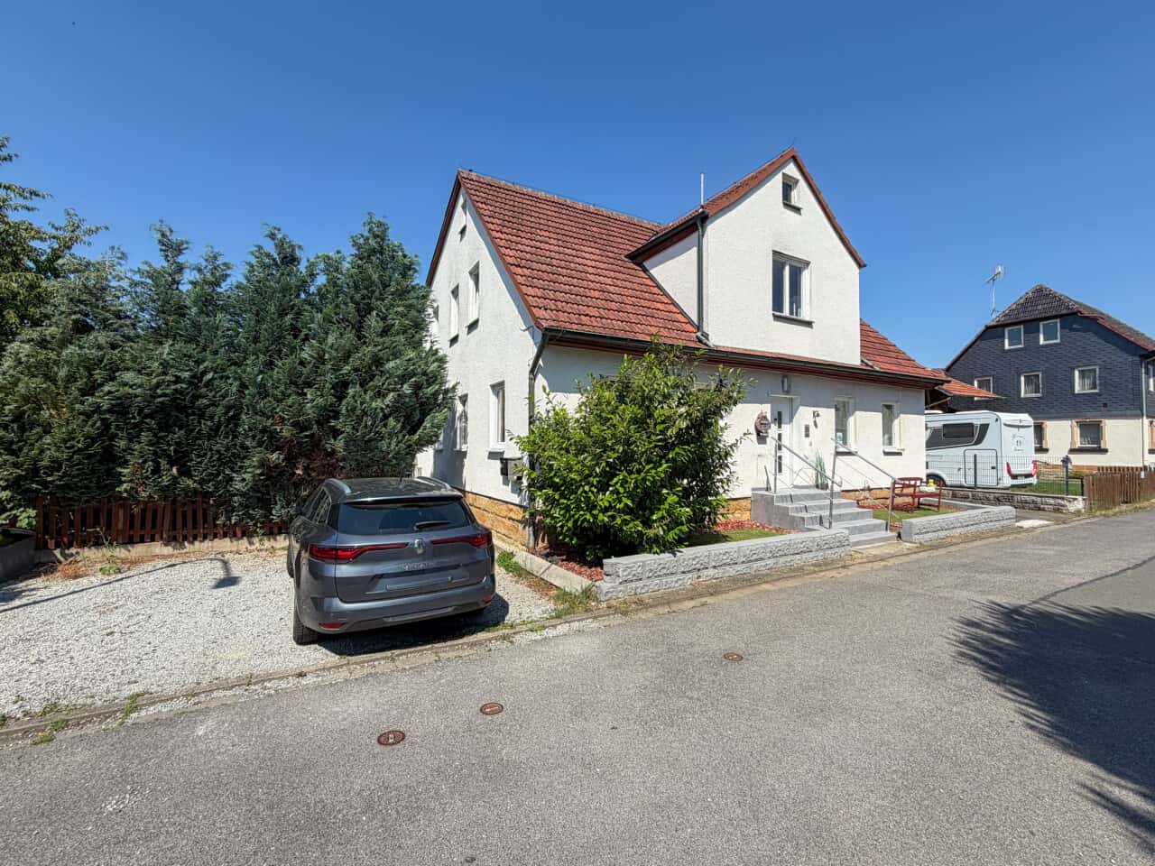 Zweifamilienhaus in Michelau in Oberfranken – Bild 3