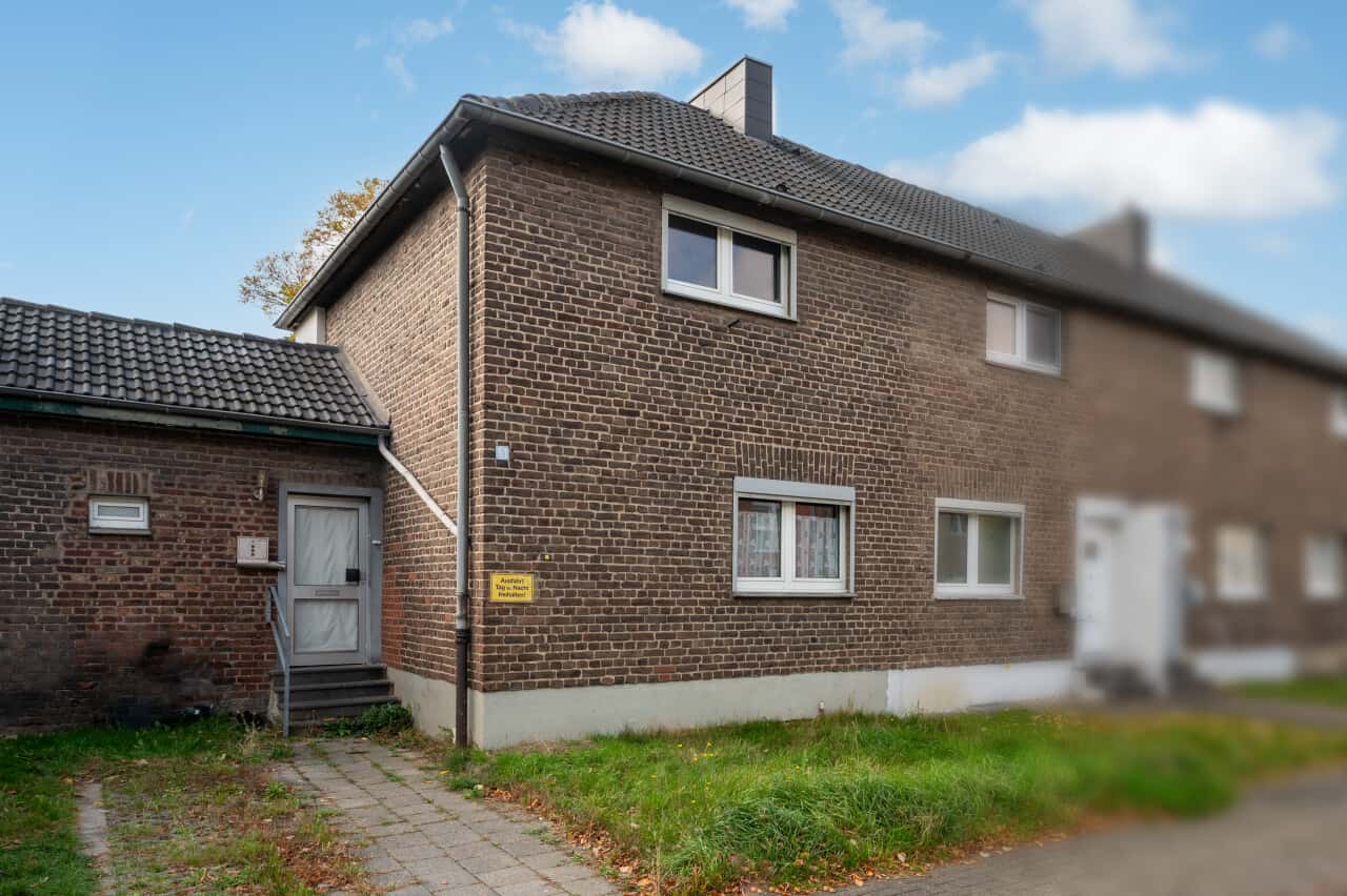 Doppelhaushälfte in Baesweiler – Bild 1