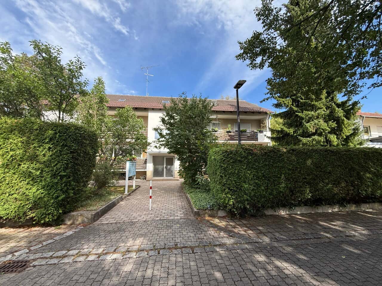 Erdgeschosswohnung in Gröbenzell – Bild 1