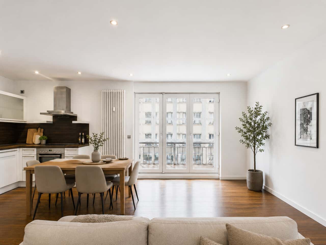 Etagenwohnung in Berlin – Bild 1
