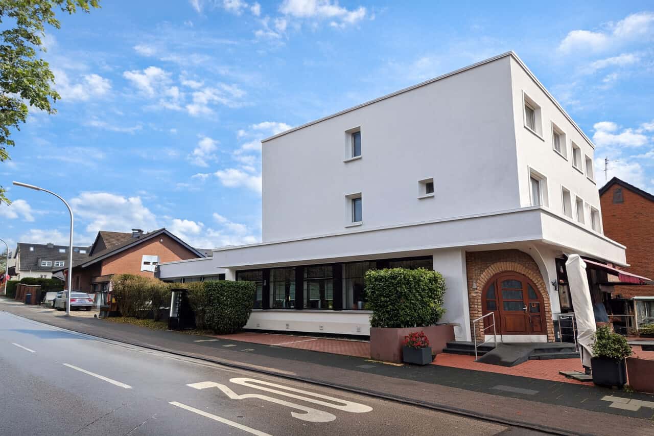 Mehrfamilienhaus in Frechen