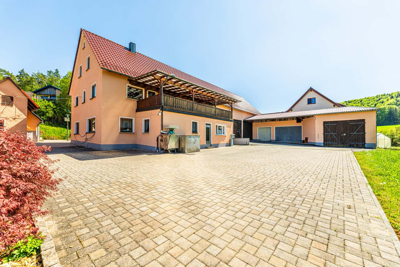 Wohn- und Geschäftshaus in Hartenstein – Bild 3