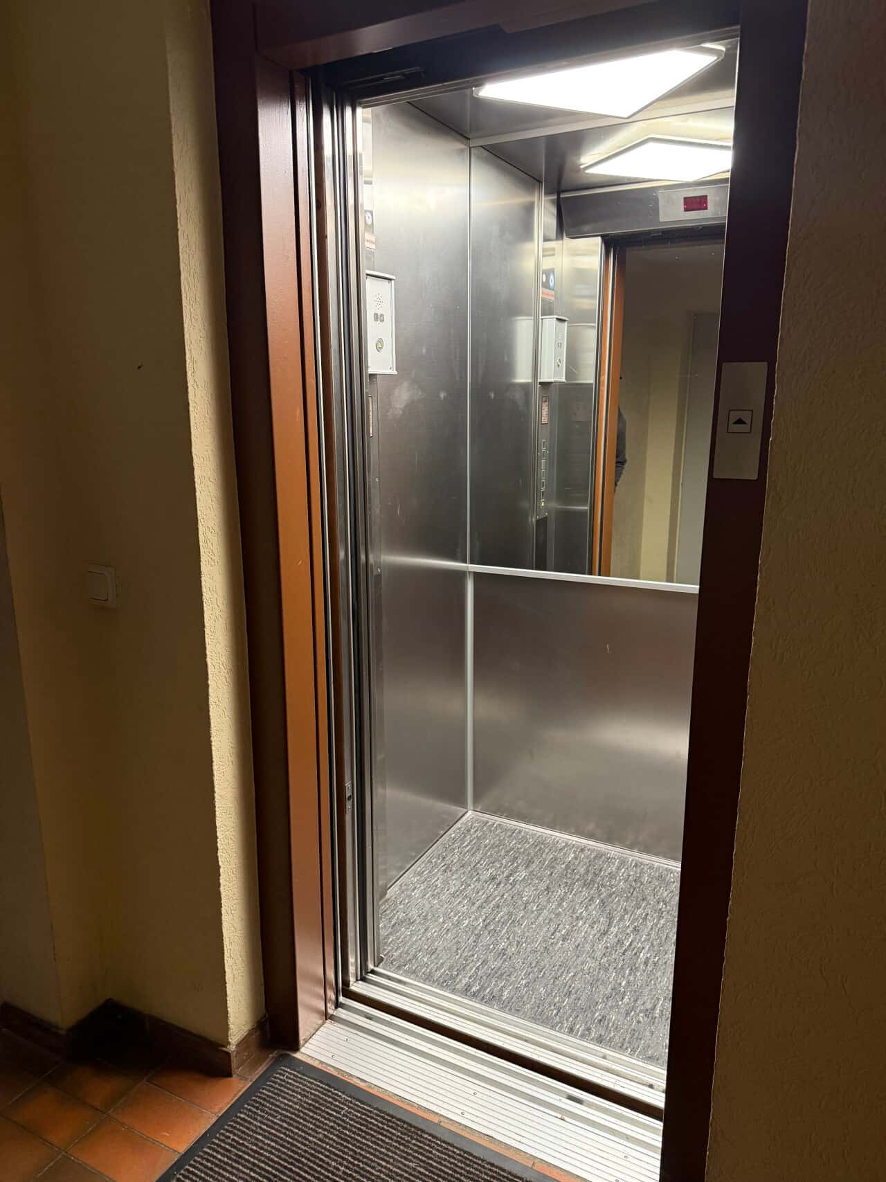 Etagenwohnung in Saarbrücken – Bild 3