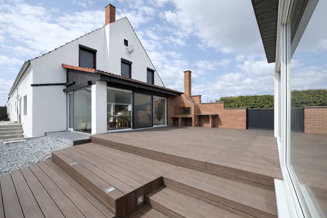 Mehrfamilienhaus in Sülzetal OT Altenweddingen – Bild 1