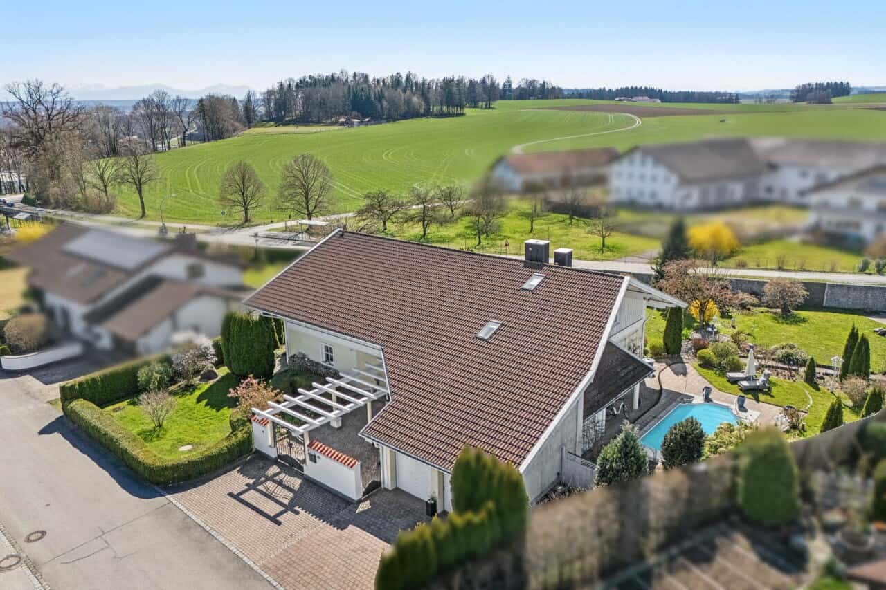 Villa in Engelsberg-Offenham – Bild 1