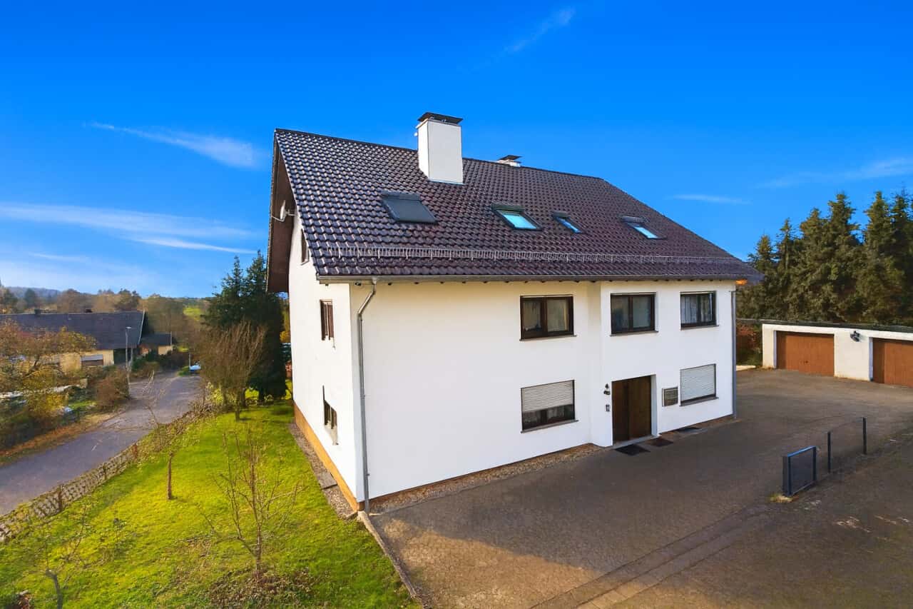 Mehrfamilienhaus in Steinbach – Bild 1