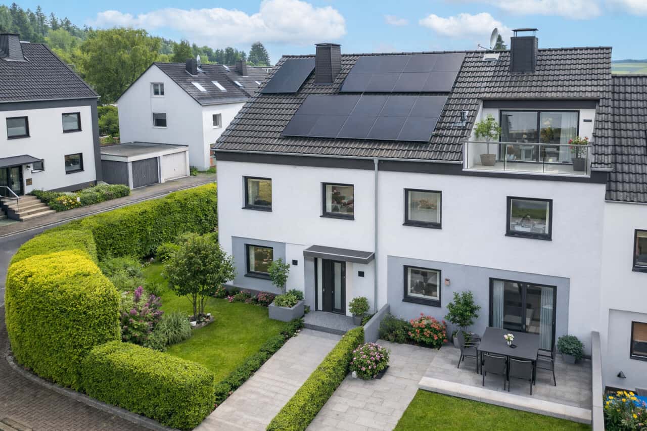 Reiheneckhaus in Taunusstein – Bild 1