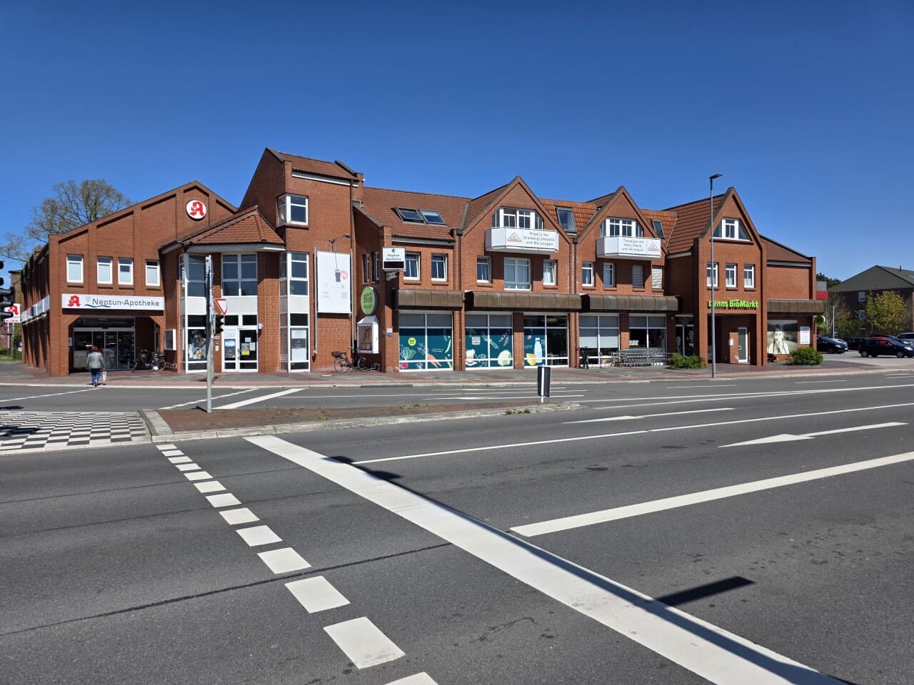 Wohn- und Geschäftshaus in Wilhelmshaven – Bild 2
