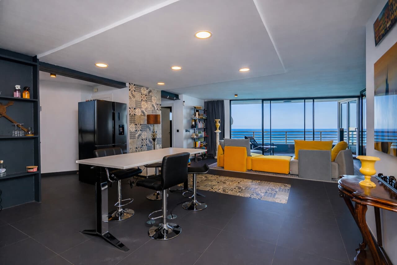 Etagenwohnung in Alicante – Bild 16