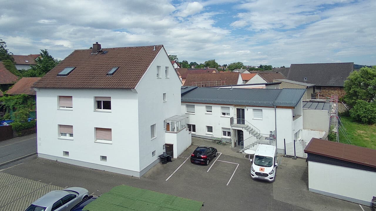 Mehrfamilienhaus in Staufenberg – Bild 3