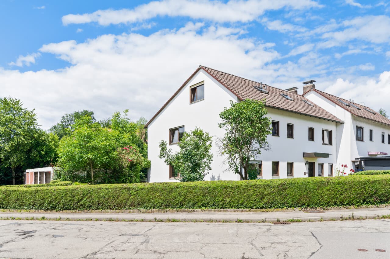 Mehrfamilienhaus in Steinen – Bild 25