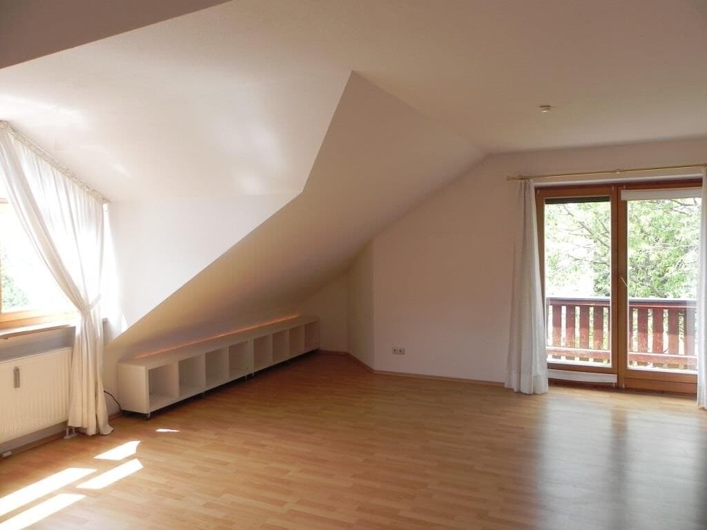 Dachgeschosswohnung in München – Bild 6