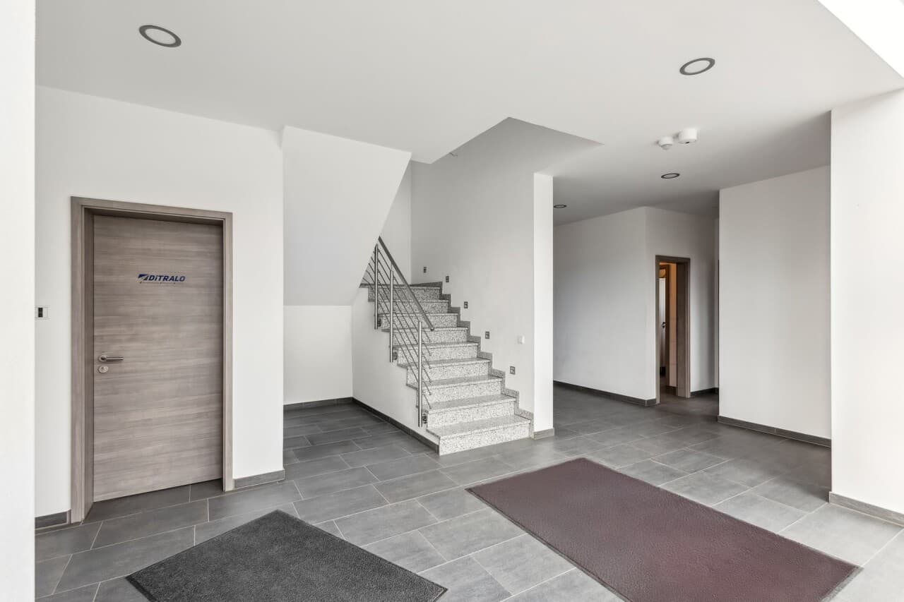 Wohn- und Geschäftshaus in Igling – Bild 13