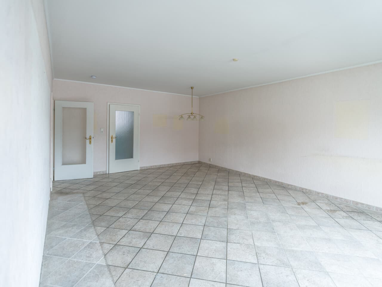 Etagenwohnung in Frankfurt – Bild 2