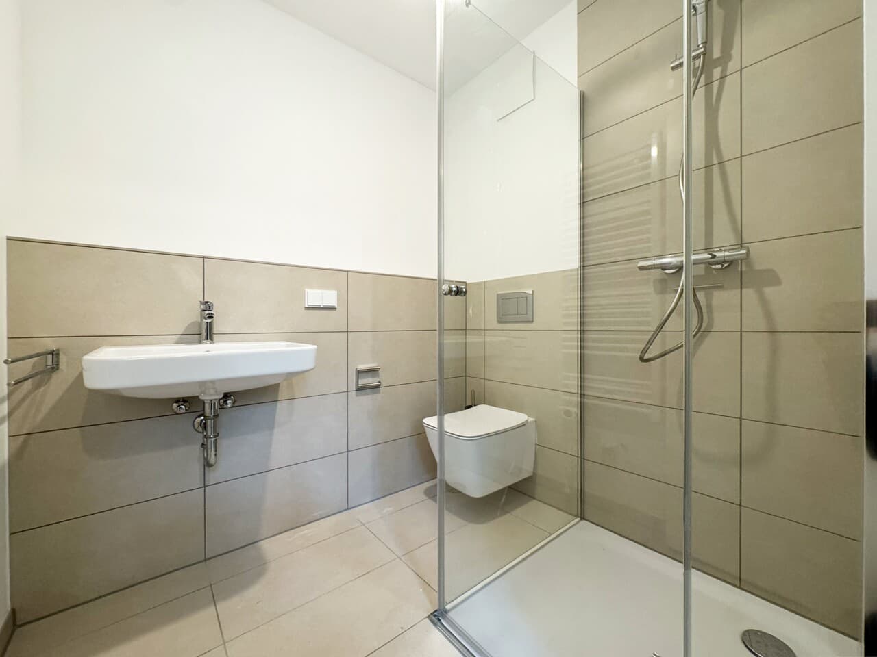 Etagenwohnung in Frankfurt am Main – Bild 8