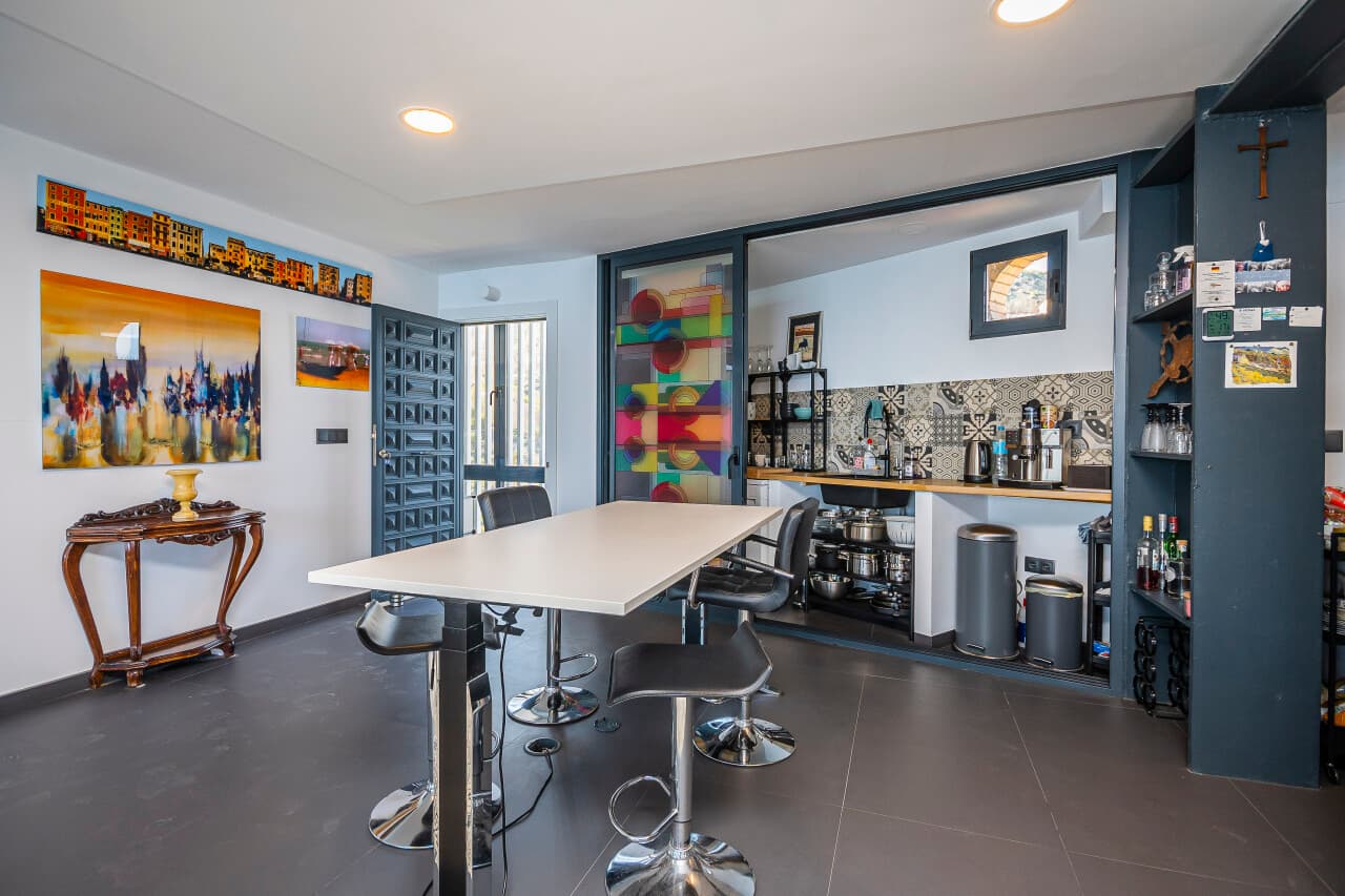Etagenwohnung in Alicante – Bild 13