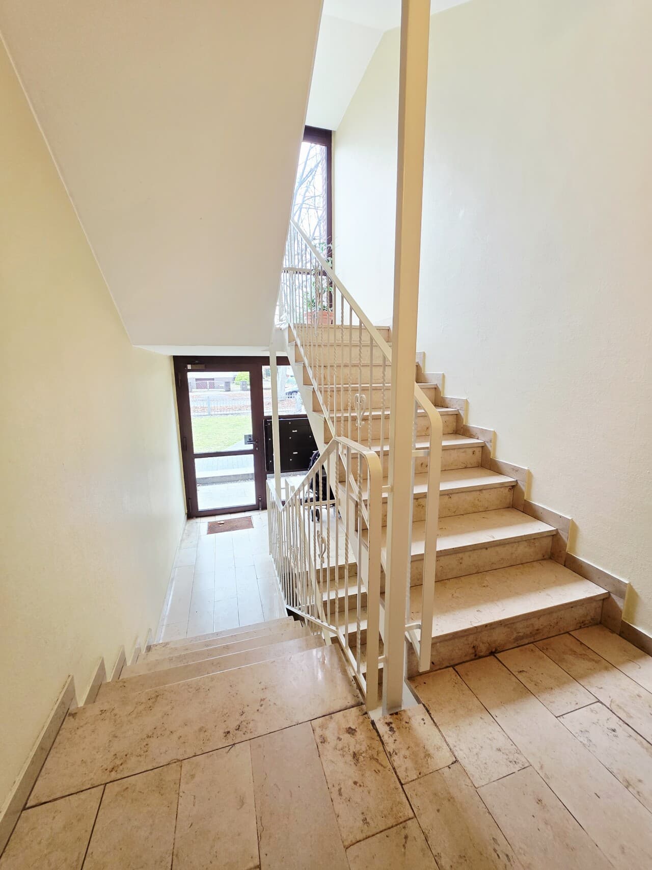 Etagenwohnung in Hamburg – Bild 4