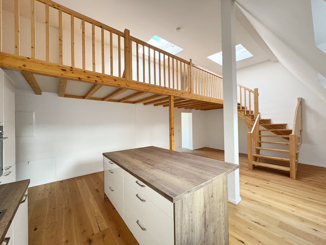 Etagenwohnung in Berlin – Bild 3