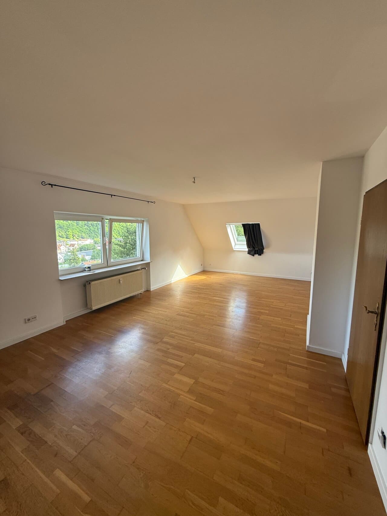 Dachgeschosswohnung in Saarbrücken – Bild 2