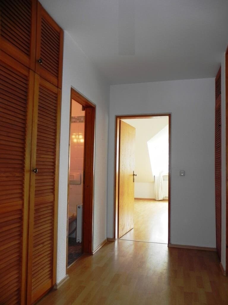 Dachgeschosswohnung in München – Bild 9