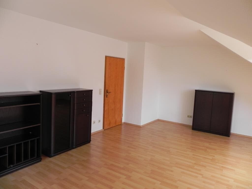 Dachgeschosswohnung in München – Bild 8