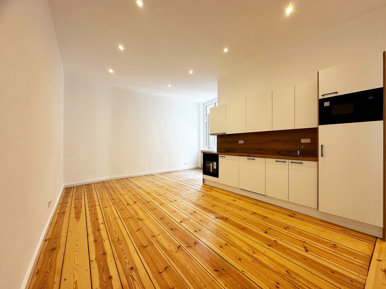Etagenwohnung in Berlin – Bild 2