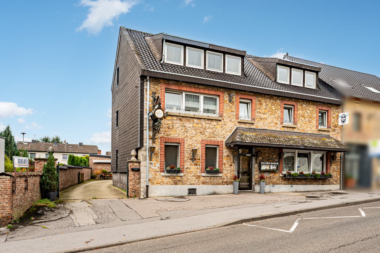 Wohn- und Geschäftshaus in Aachen – Bild 2