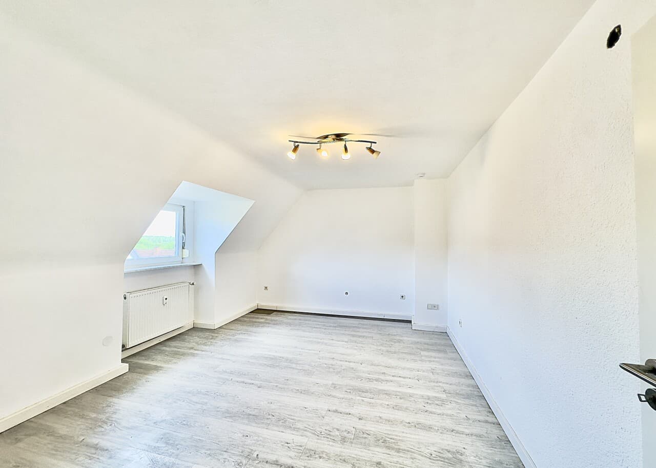 Dachgeschosswohnung in Neuweiler – Bild 8