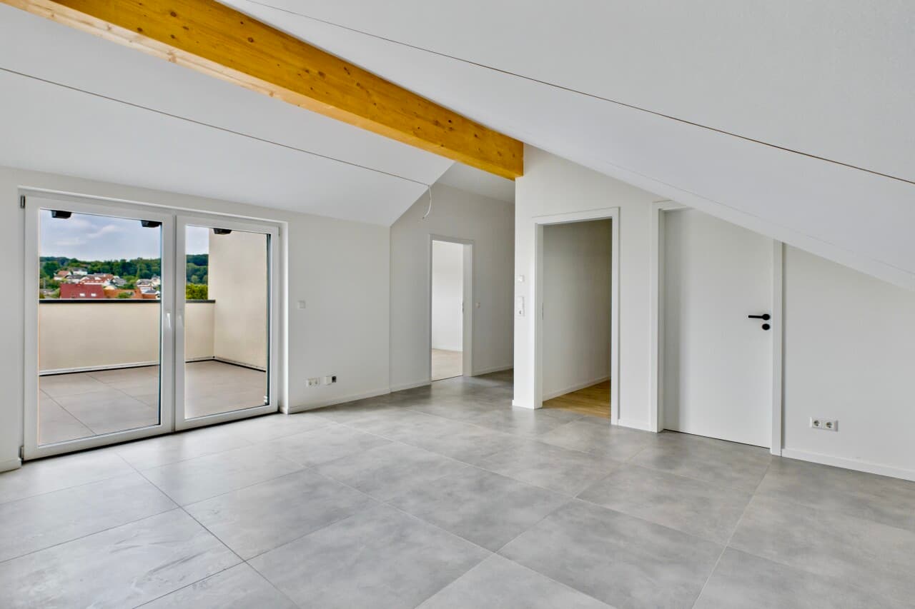 Dachgeschosswohnung in Schönenberg-Kübelberg – Bild 4