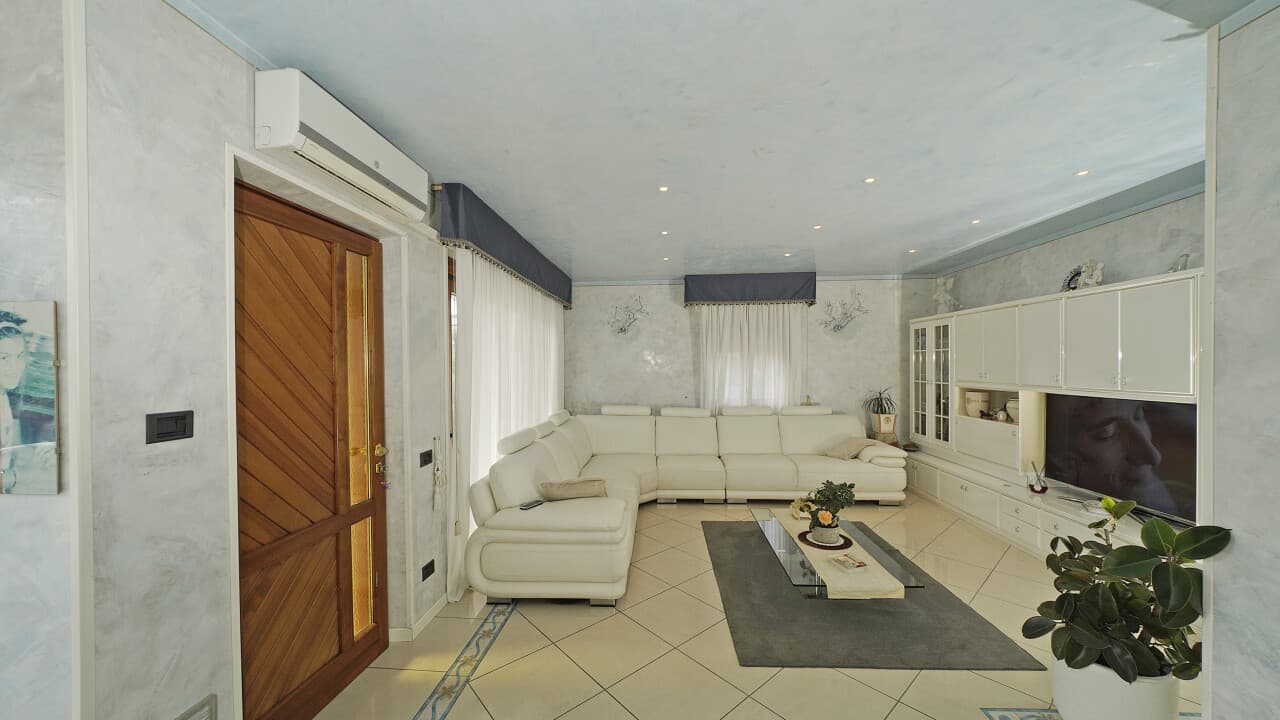 Villa in Padenghe sul Garda – Bild 7