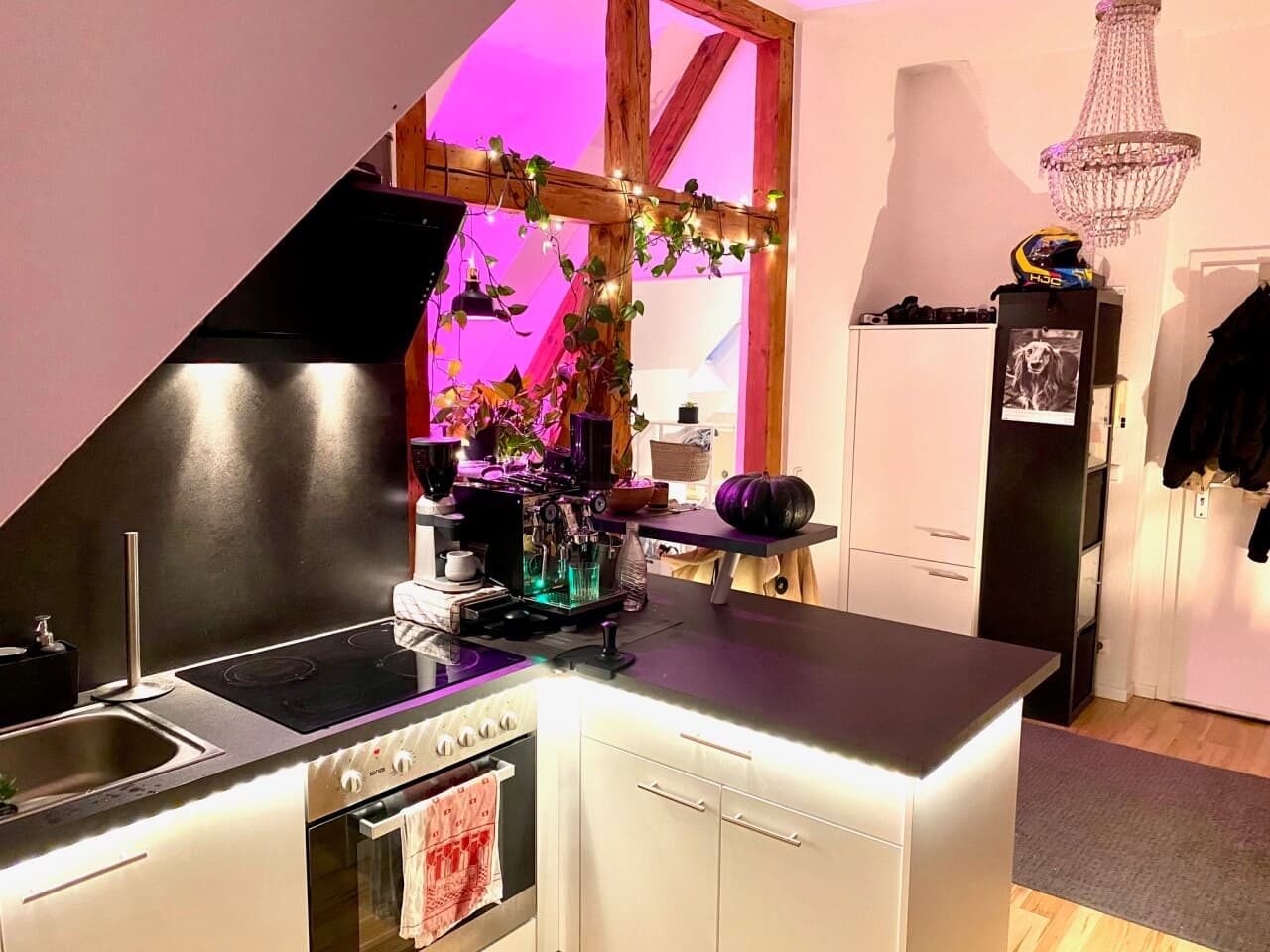Dachgeschosswohnung in Wiesbaden – Bild 3