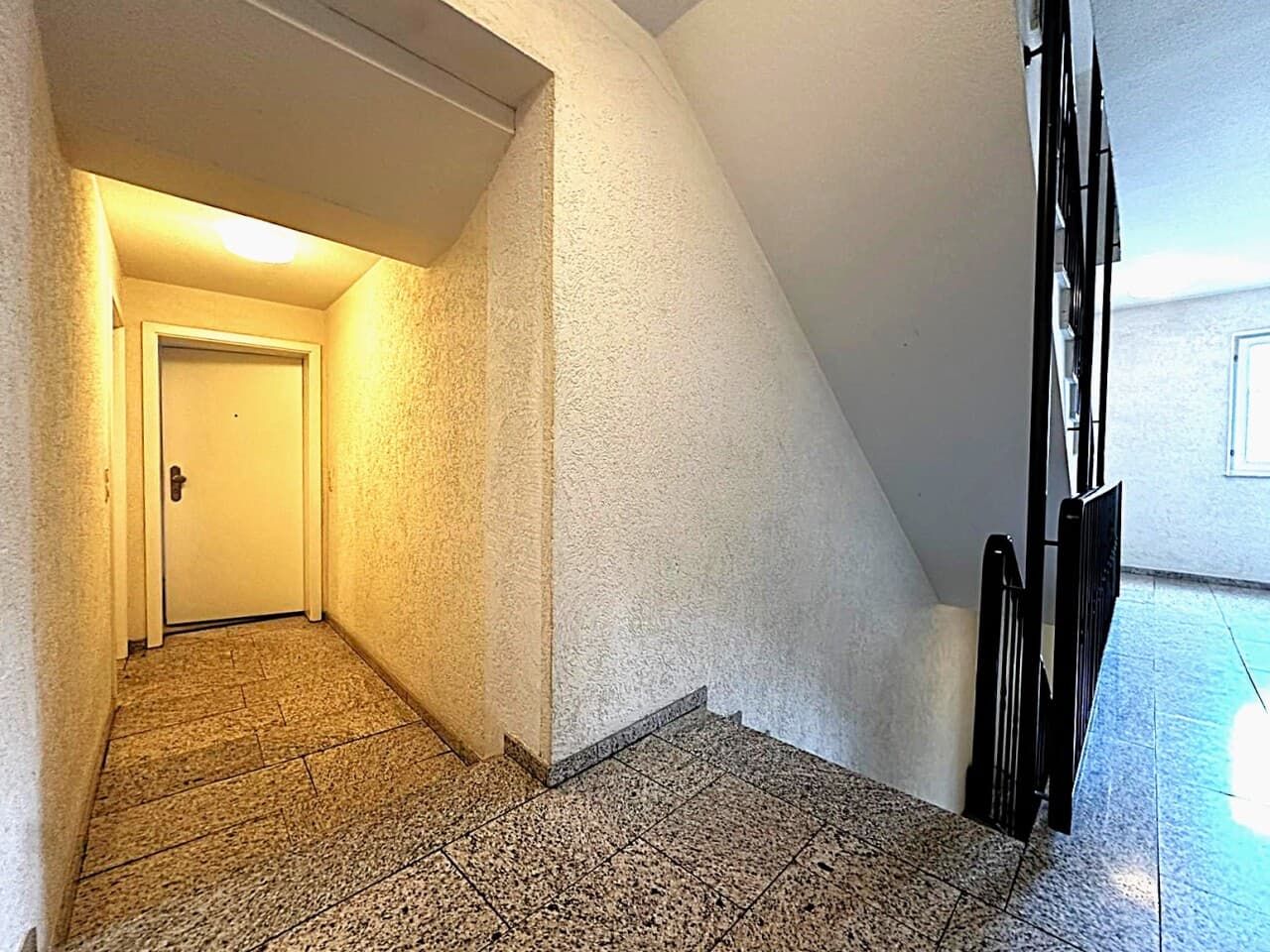 Dachgeschosswohnung in Dudweiler – Bild 7