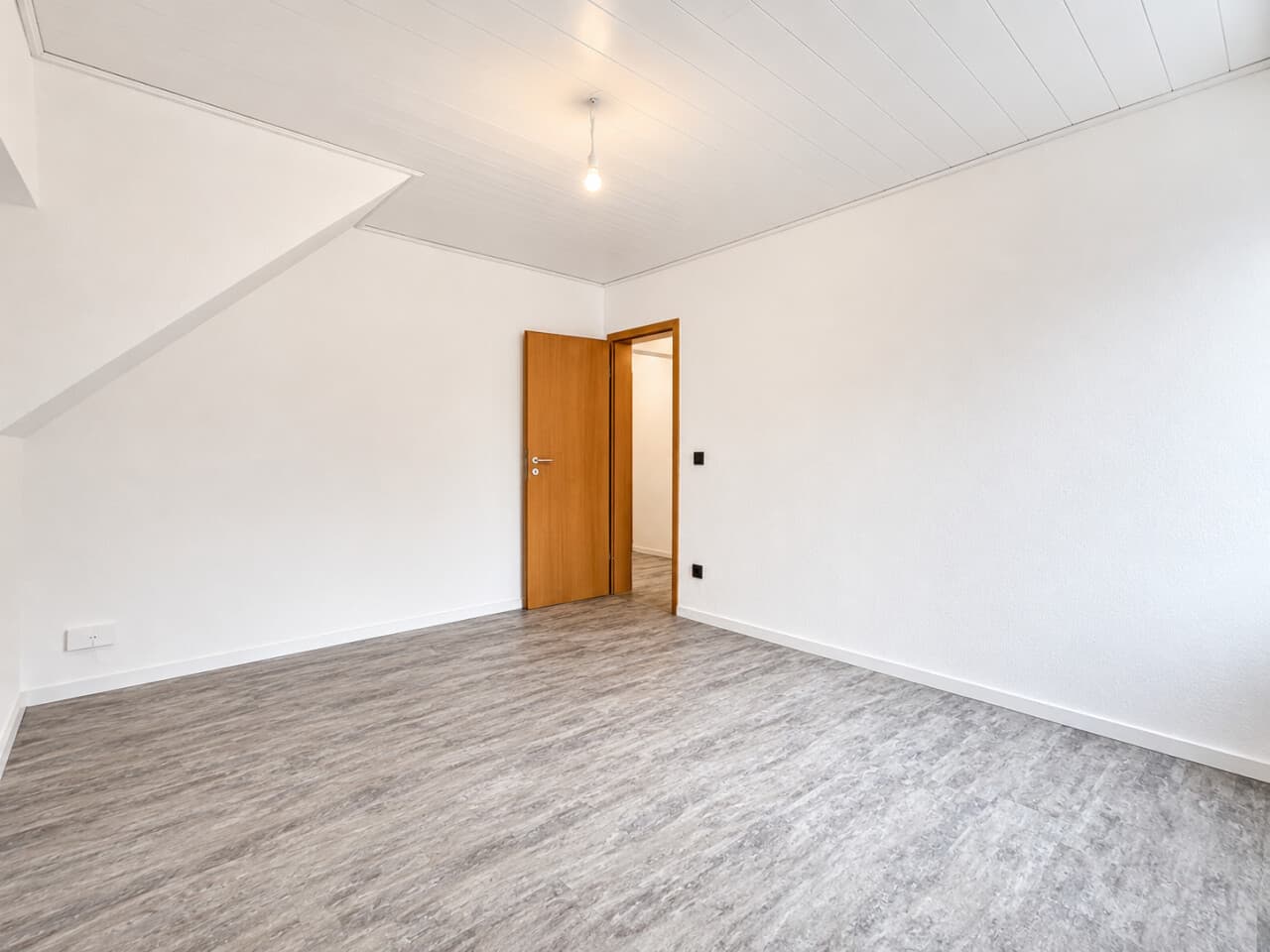Dachgeschosswohnung in Essen – Bild 7