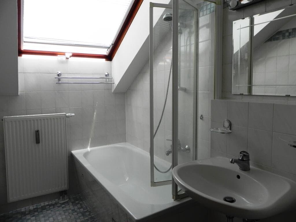 Dachgeschosswohnung in München – Bild 10