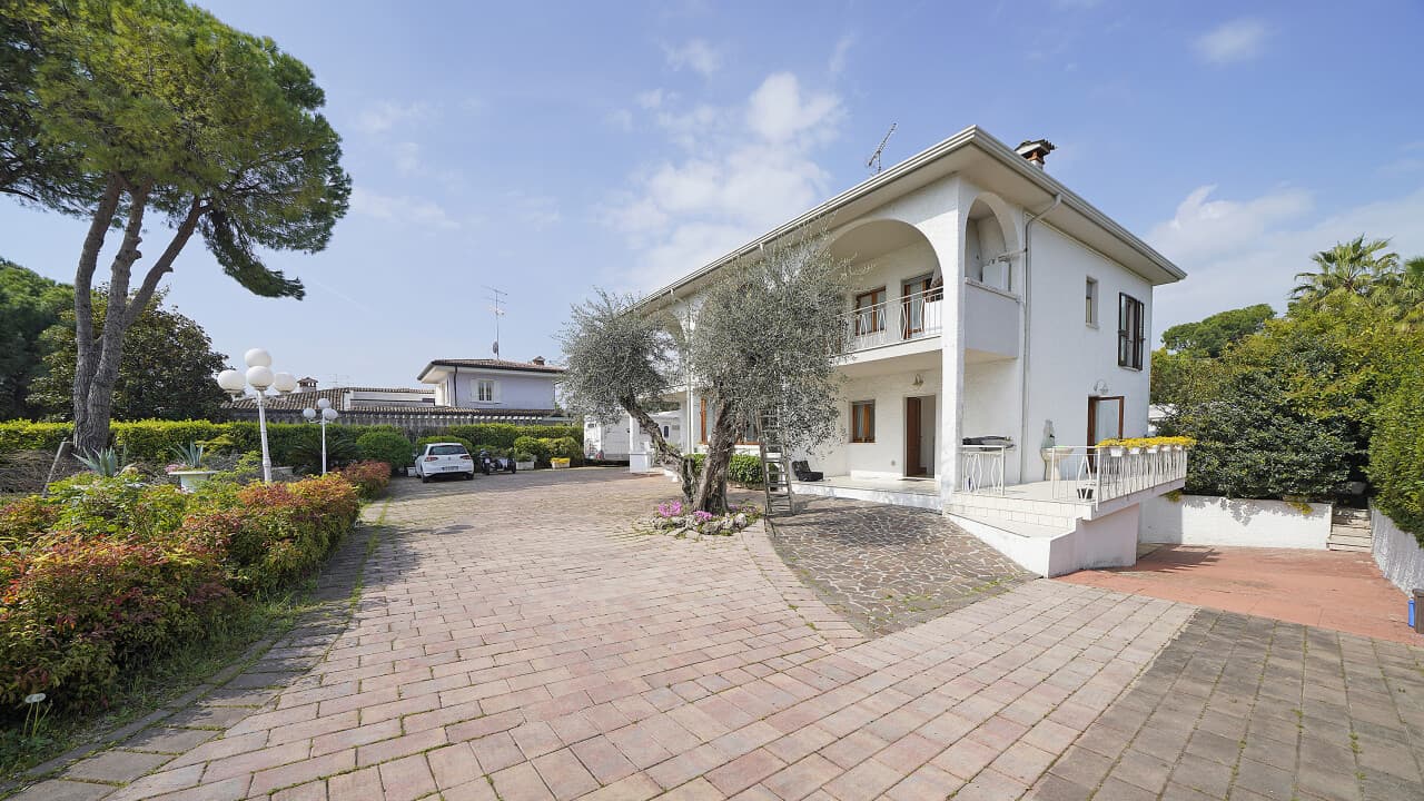 Villa in Padenghe sul Garda – Bild 20