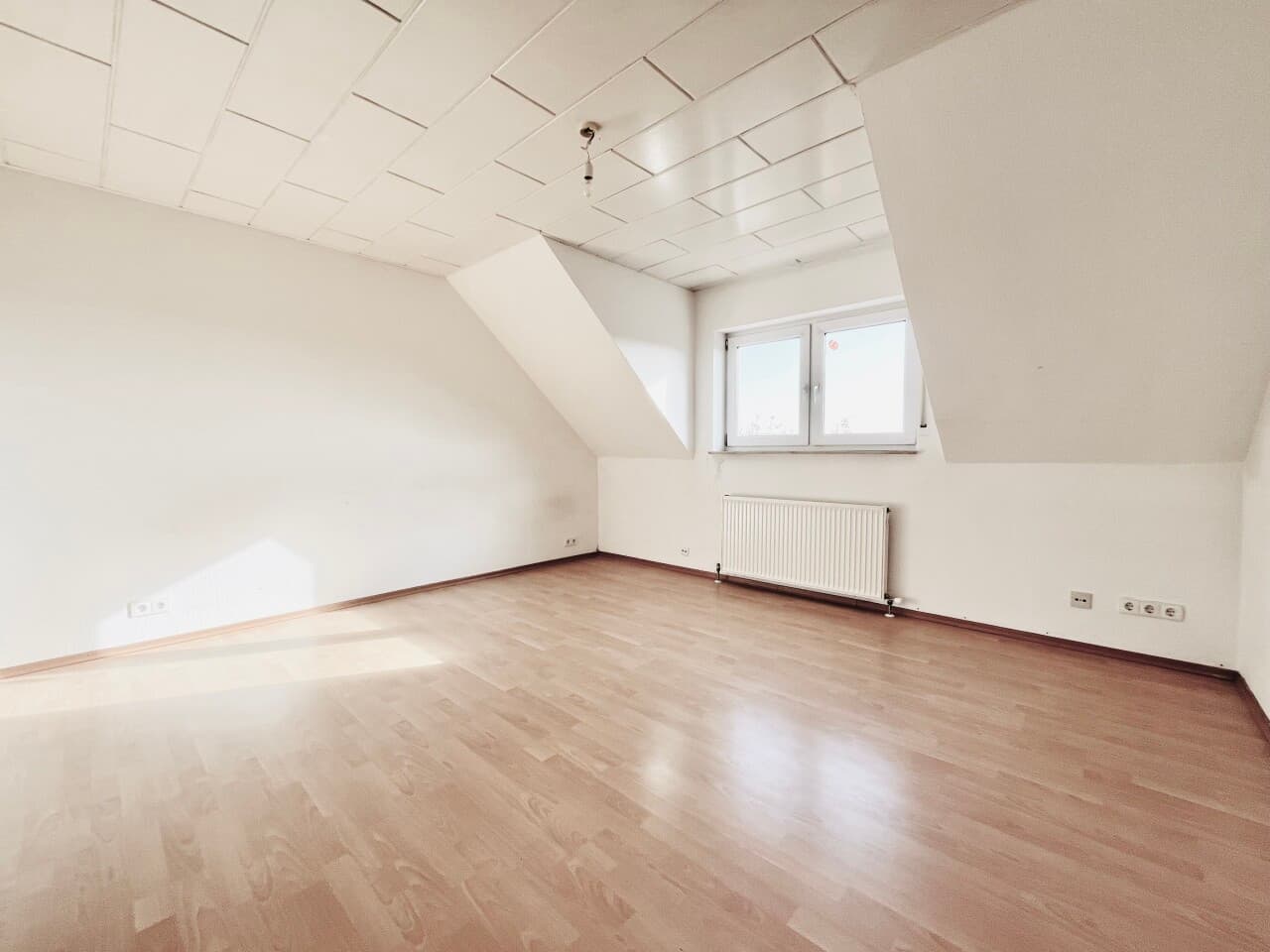 Dachgeschosswohnung in Stadecken-Elsheim – Bild 7
