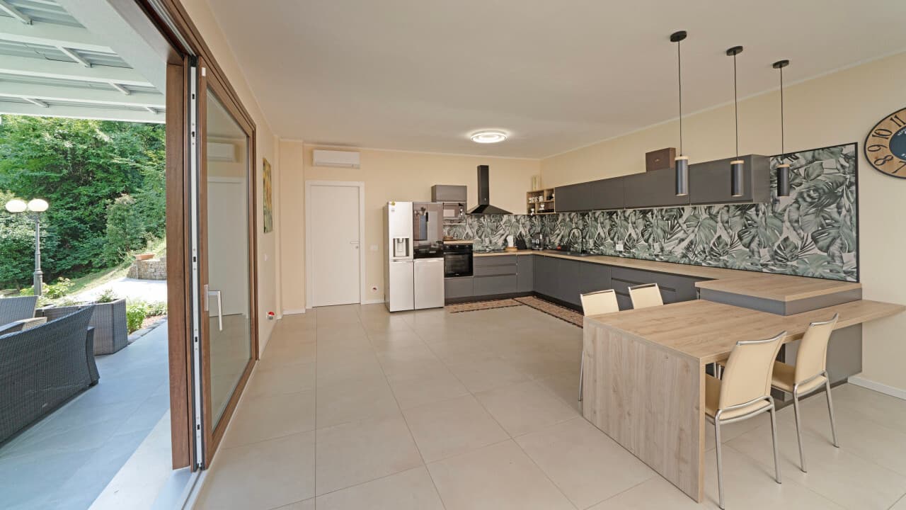 Villa in Salò  Brescia – Bild 2