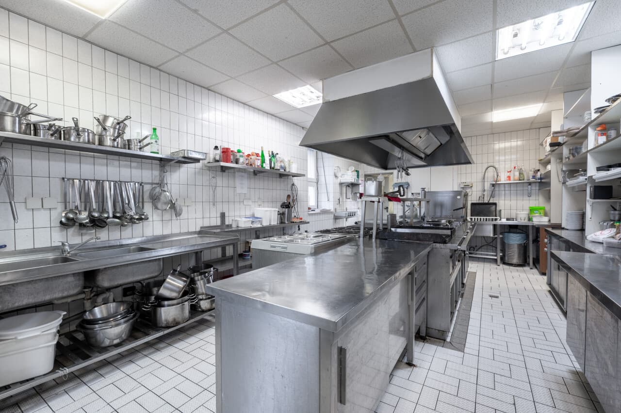 Wohn- und Geschäftshaus in Aachen – Bild 19