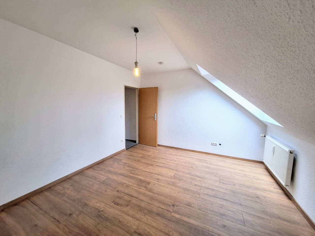 Dachgeschosswohnung in Bochum-Wattenscheid – Bild 7